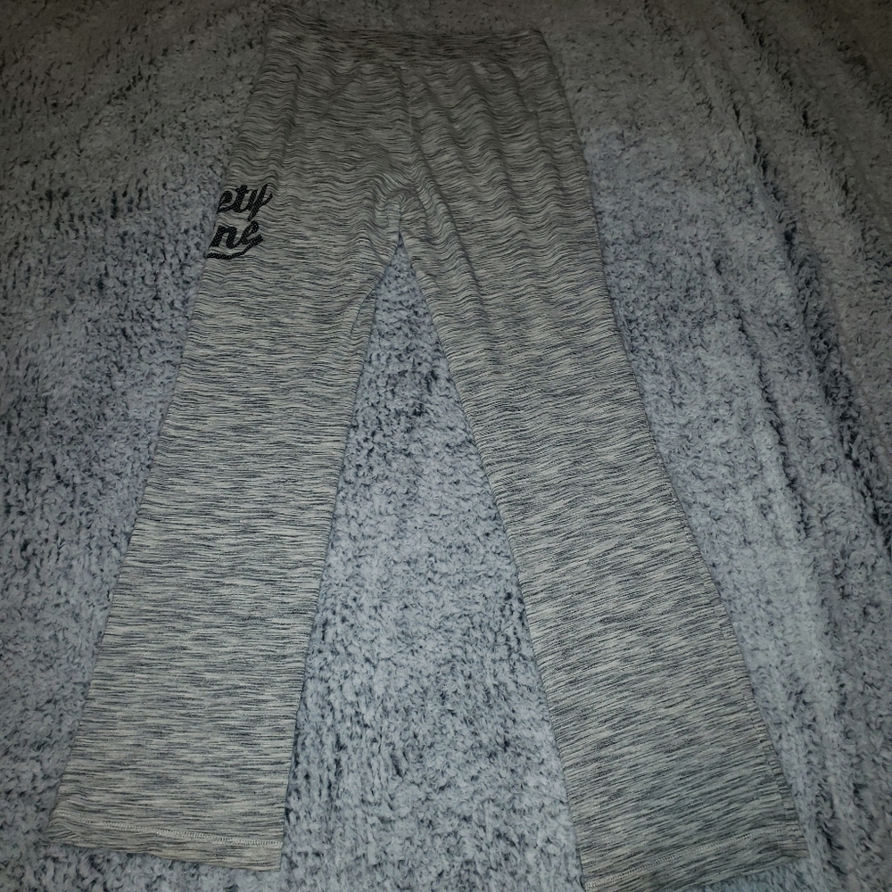 Lounge pants - Picture 4 of 12